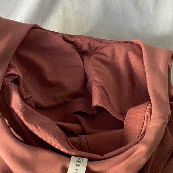 Lululemon tank top - Picture 6 of 7